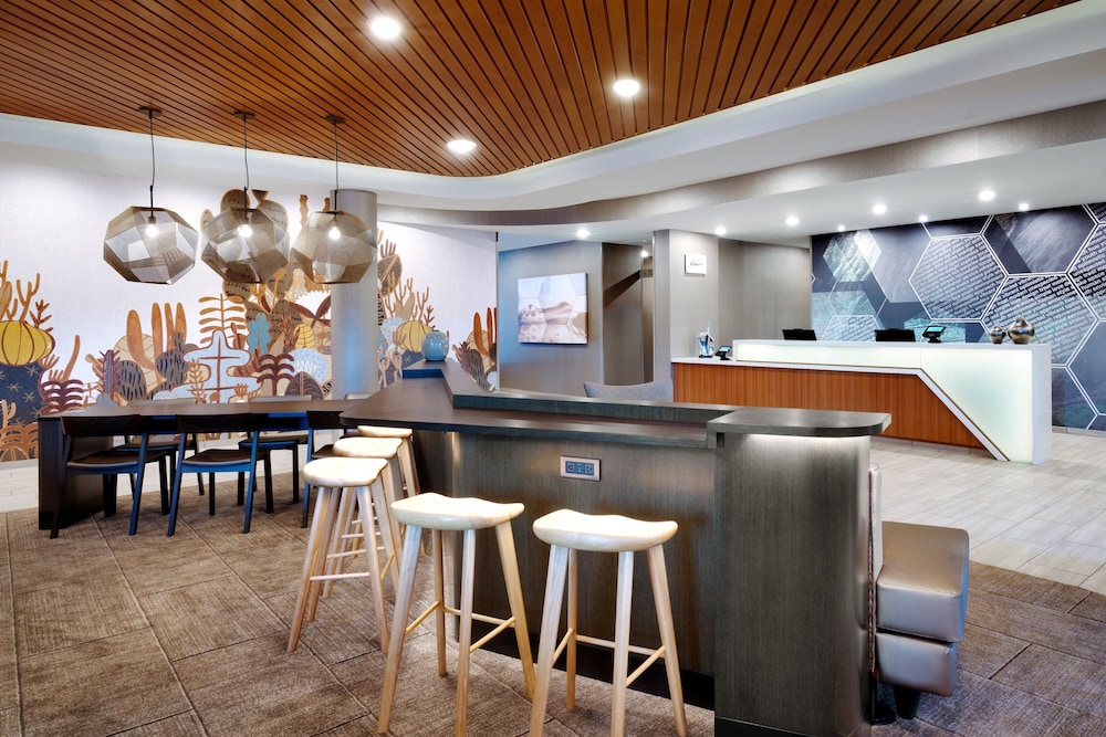 SpringHill Suites Phoenix Scottsdale - photo 4