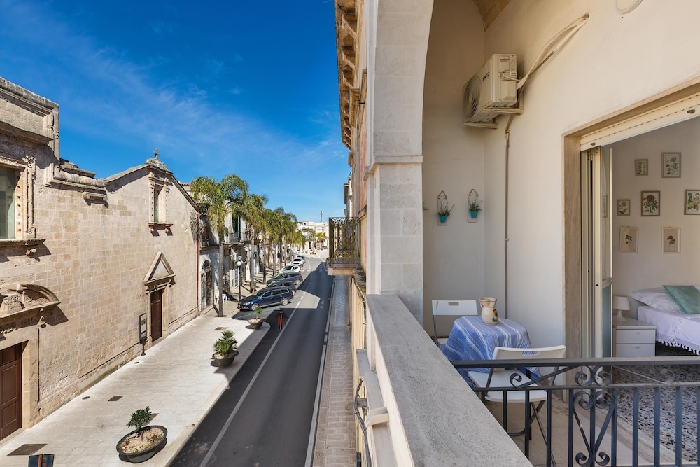 3253 Casa Della Sabina by Barbarhouse — 4-Star Luxury Hotel in Maruggio, Italy