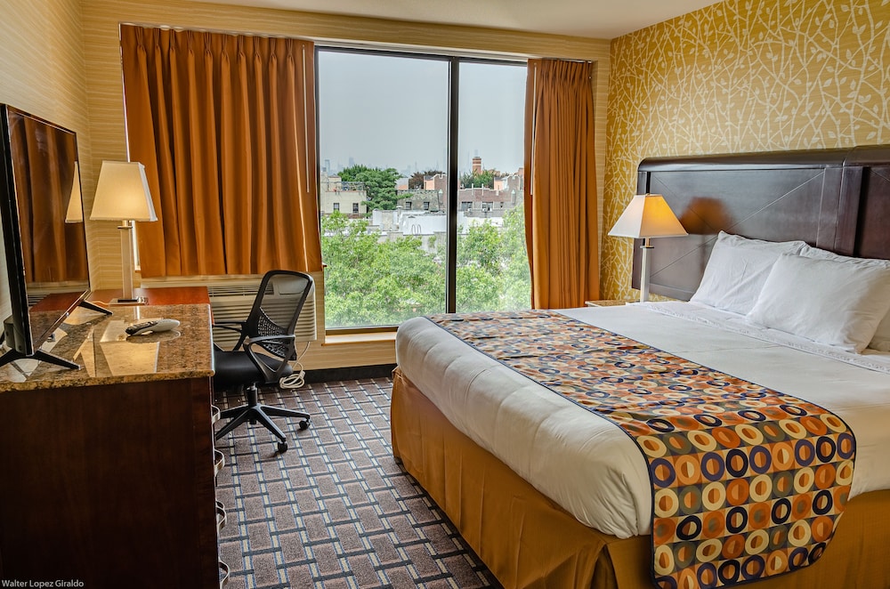 Elmhurst Hotel - photo 12
