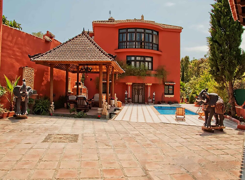 Villa Alegría — 4-Star Luxury Hotel in Mijas, Spain