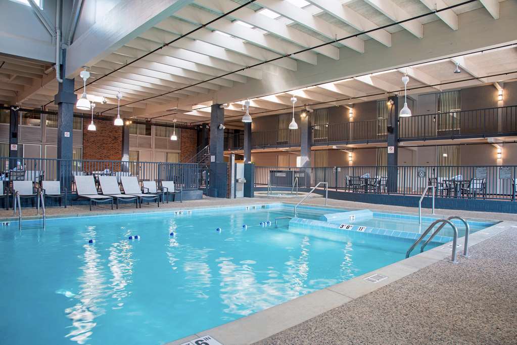Sonesta Hotel Grand Rapids Airport - photo 18