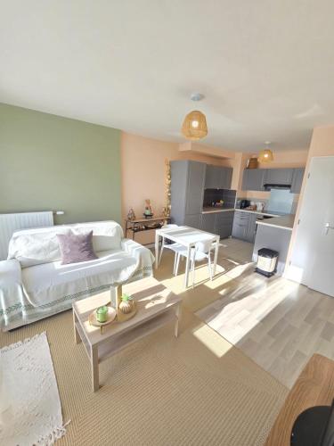 Proche Paris Et Disneyland in Champigny-Sur-Marne, France