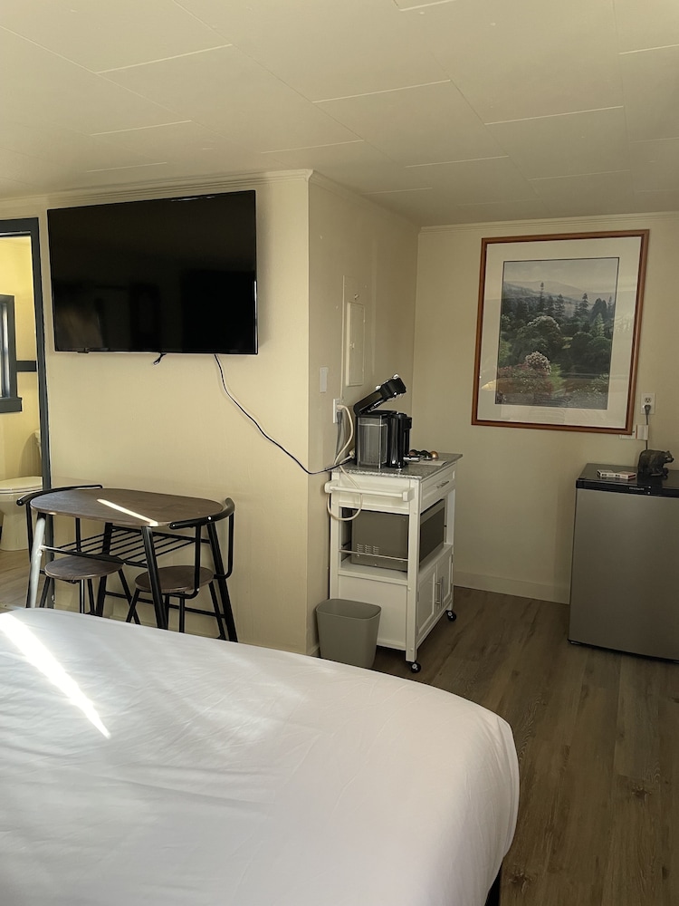 Sacajawea Inn - photo 4