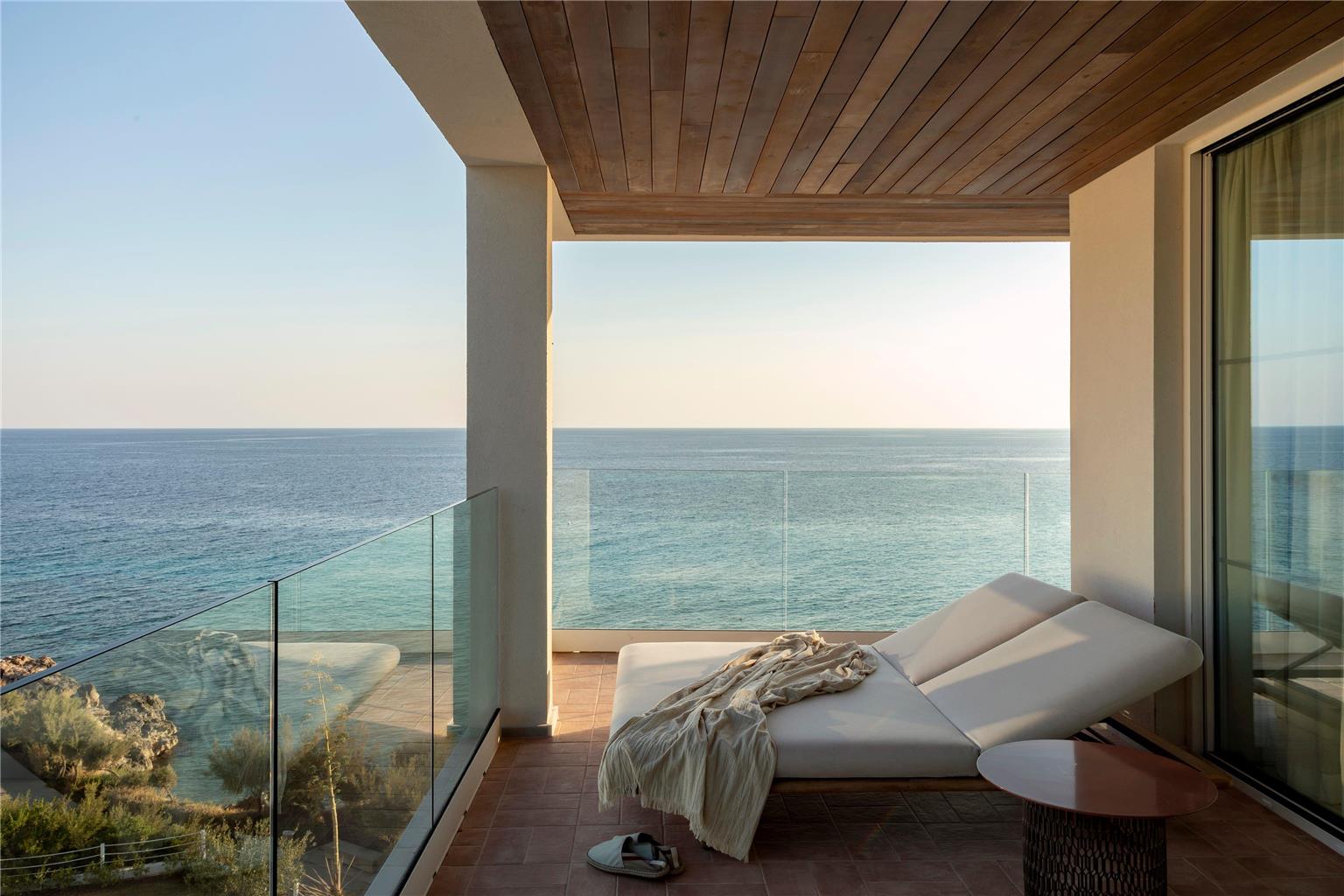 Villa Le Blanc Gran Meliá Hotel — 5-Star Luxury Hotel in Es Migjorn Gran, Spain