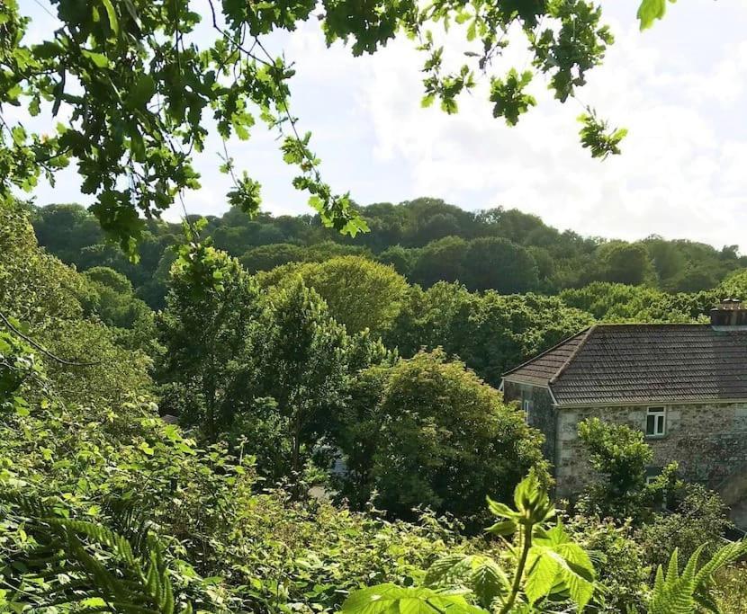 Cosy retreat in beautiful Cornwall — 4-Star Luxury Hotel in Helston, United Kingdom