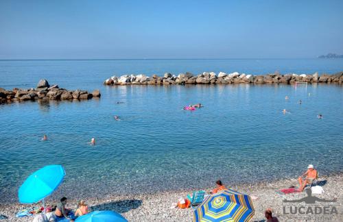 Casa Cristina vista mare a pochi passi dalle spiagge — 4-Star Luxury Hotel in Chiavari, Italy