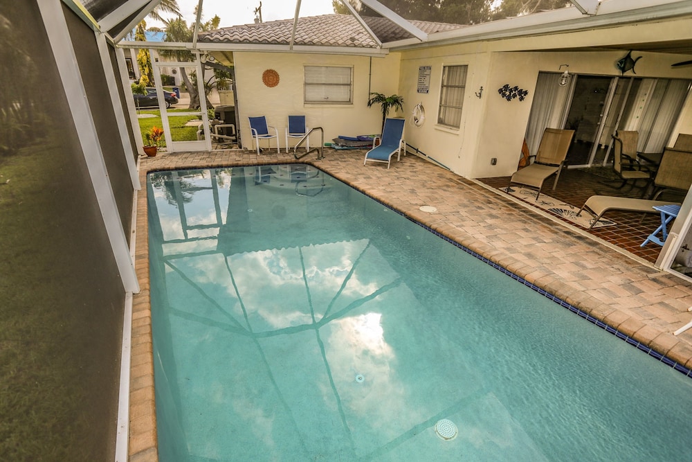 5155 Williams Drive in Fort Myers Beach, United States