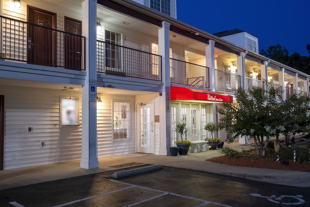 Red Roof Inn & Suites Wilson - photo 49