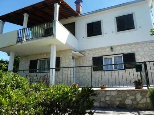Apartment Vanda — 4-Star Luxury Hotel in Supetar, Croatia
