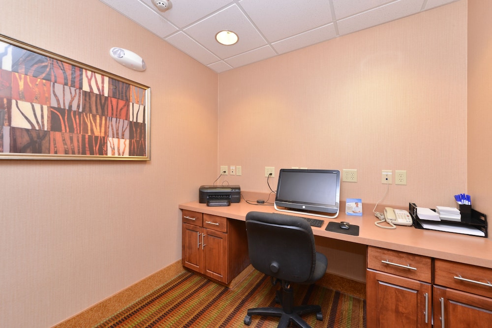 Holiday Inn Express Rawlins by IHG - photo 22