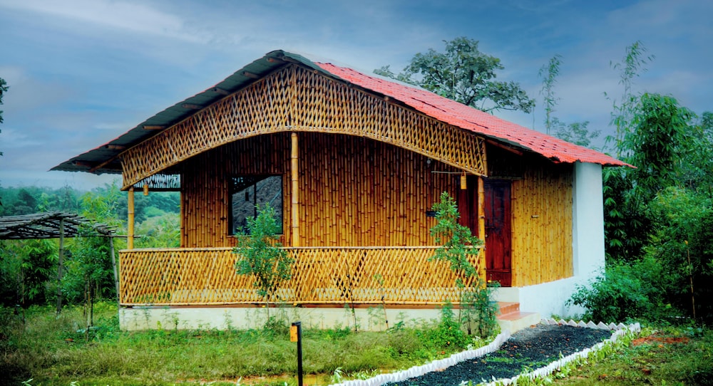 Kanha Natures Knock — hotel in Baihar