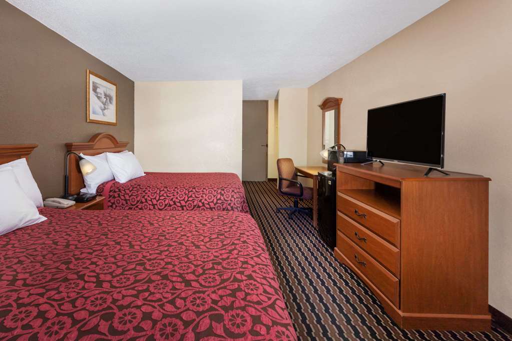 Days Inn by Wyndham Albion - photo 7