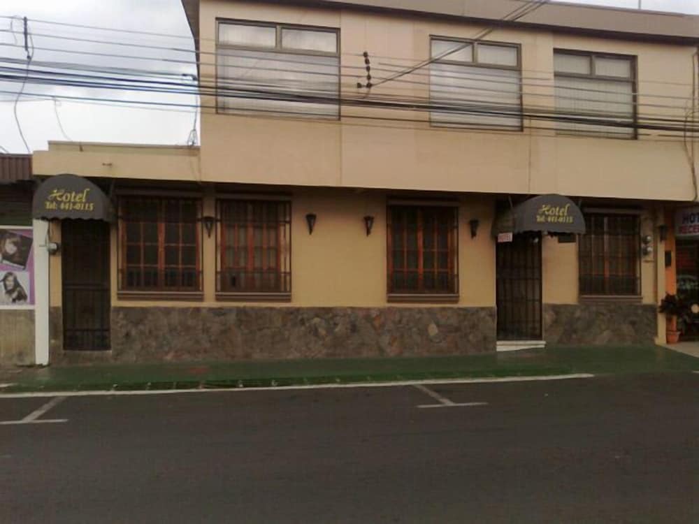 Charly’s Place Hotel in Alajuela, Costa Rica