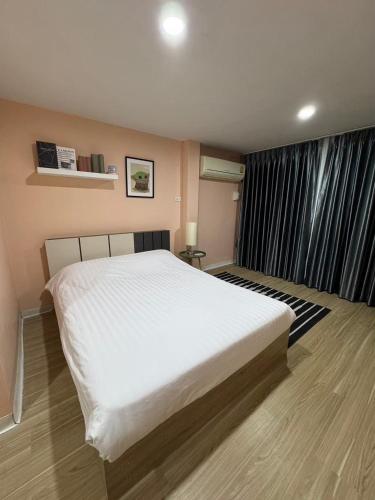 GM6 Samyan 4floors 4mins walk to Bantadtong