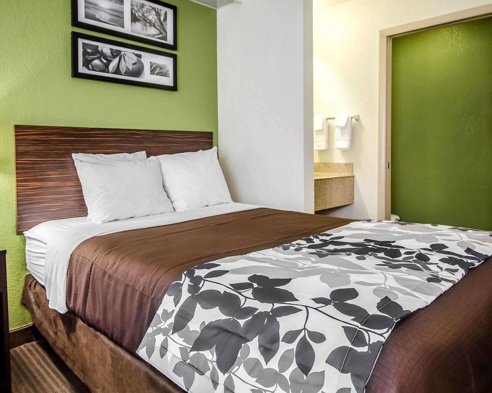 Spark by Hilton Louisville Airport - featured photo