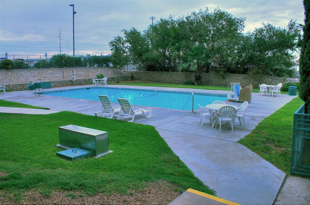 Motel 6 El Paso Central - photo 21