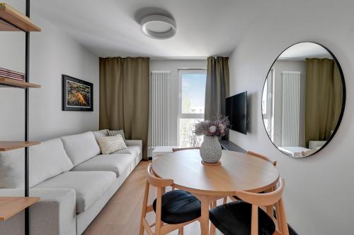 Luxury Aura 40 4 by Grand Apartments — 4-Star Luxury Hotel in Gdansk, Poland
