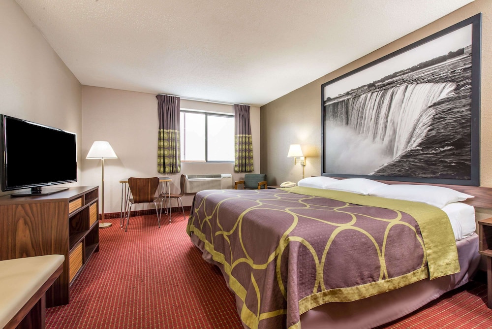 Super 8 by Wyndham Niagara Falls NY - photo 28