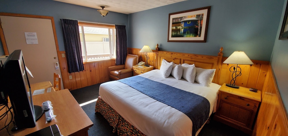 The Lake Motel - photo 19
