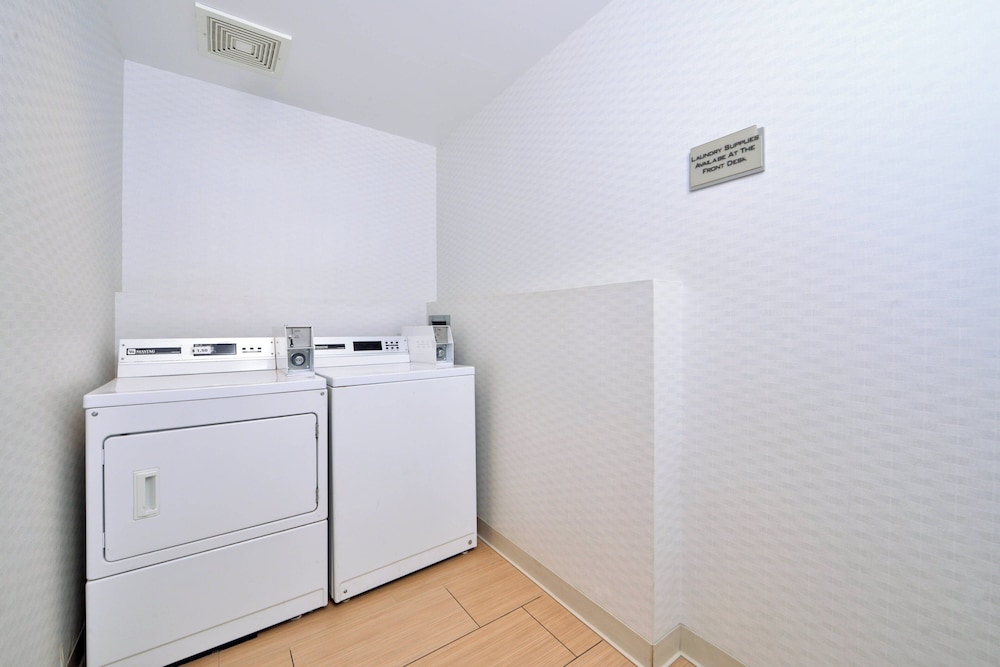 SpringHill Suites by Marriott Kingman Route 66 - photo 38