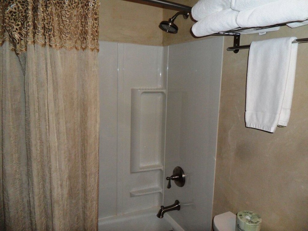 BackCountry Inn - photo 15