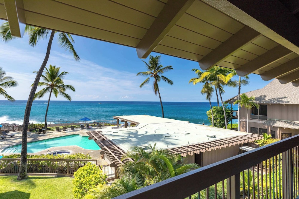 Konaloa Unimpeded Views of the Ocean — 4-Star Luxury Hotel in Kailua-Kona, United States