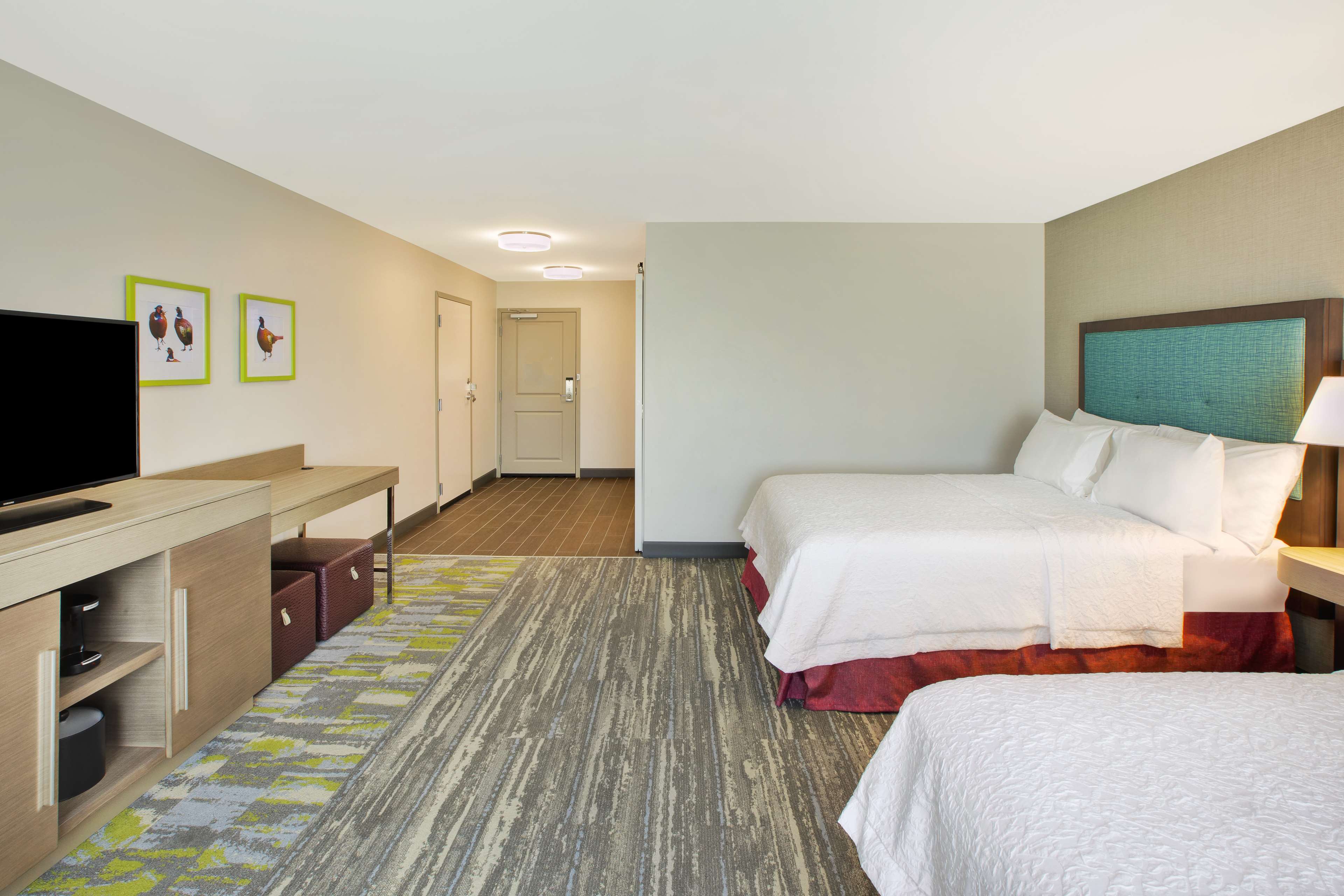 Hampton Inn & Suites Southwest Sioux Falls - photo 18