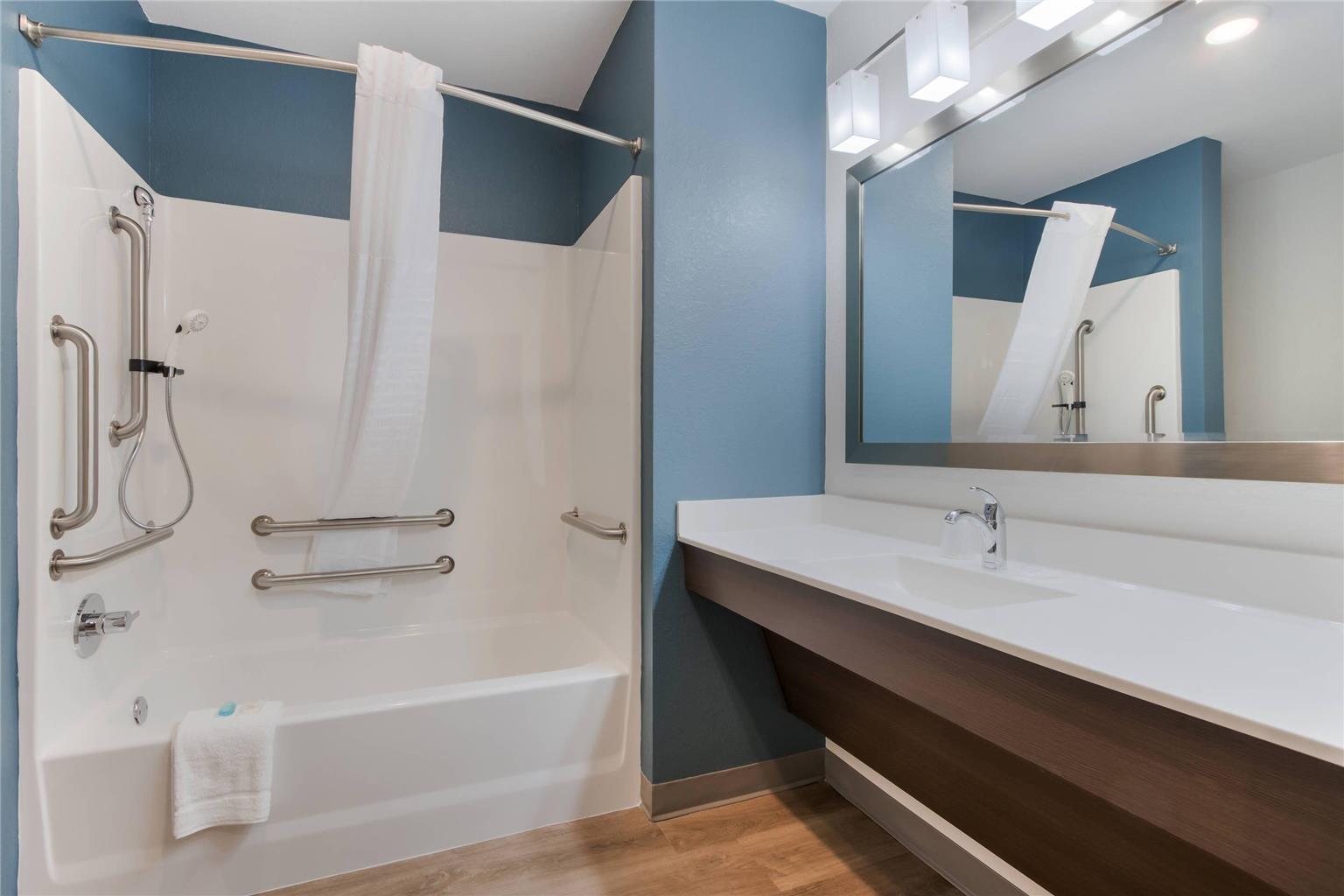 WoodSpring Suites Tamarac - photo 13
