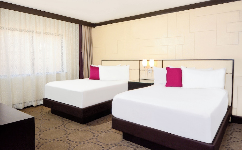 Harrah s Laughlin A Caesars Rewards Destination - photo 22