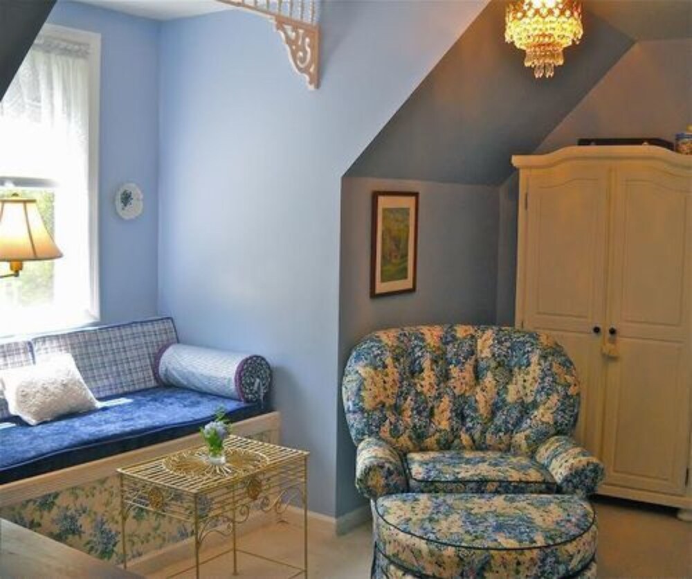 Bald Mountain House Inn at the Wolf Laurel Resort - photo 7