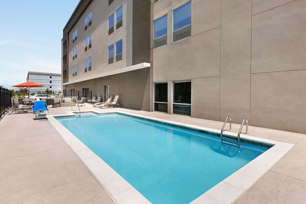 La Quinta Inn & Suites by Wyndham Rock Hill - photo 8