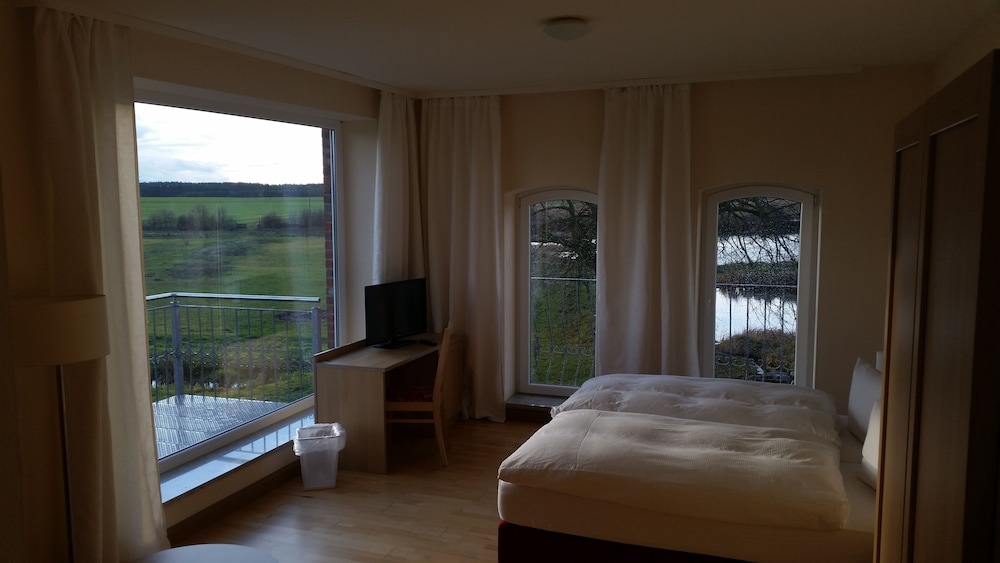 Landhotel Kreien — Luebz — photo 2