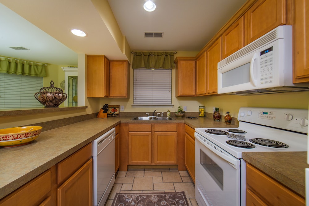 Holiday Inn Club Vacations Holiday Hills Resort Branson by IHG - photo 18