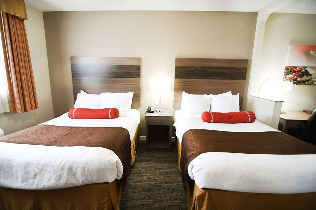 Best Western Plus Sandusky Hotel & Suites - photo 16