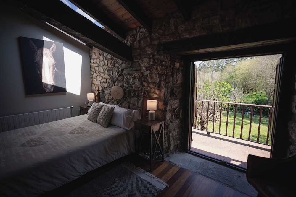 La Joyuca Del Pas - carbon neutral hotel in Miengo