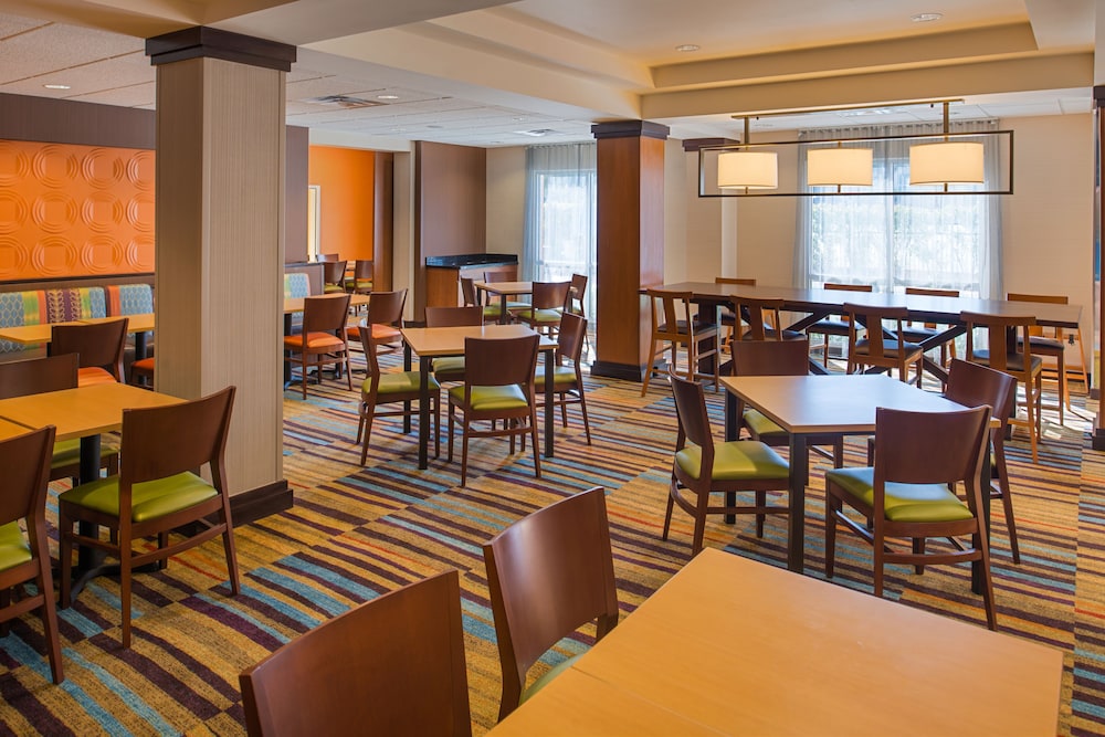 Fairfield Inn & Suites by Marriott San Antonio NE Schertz - photo 50