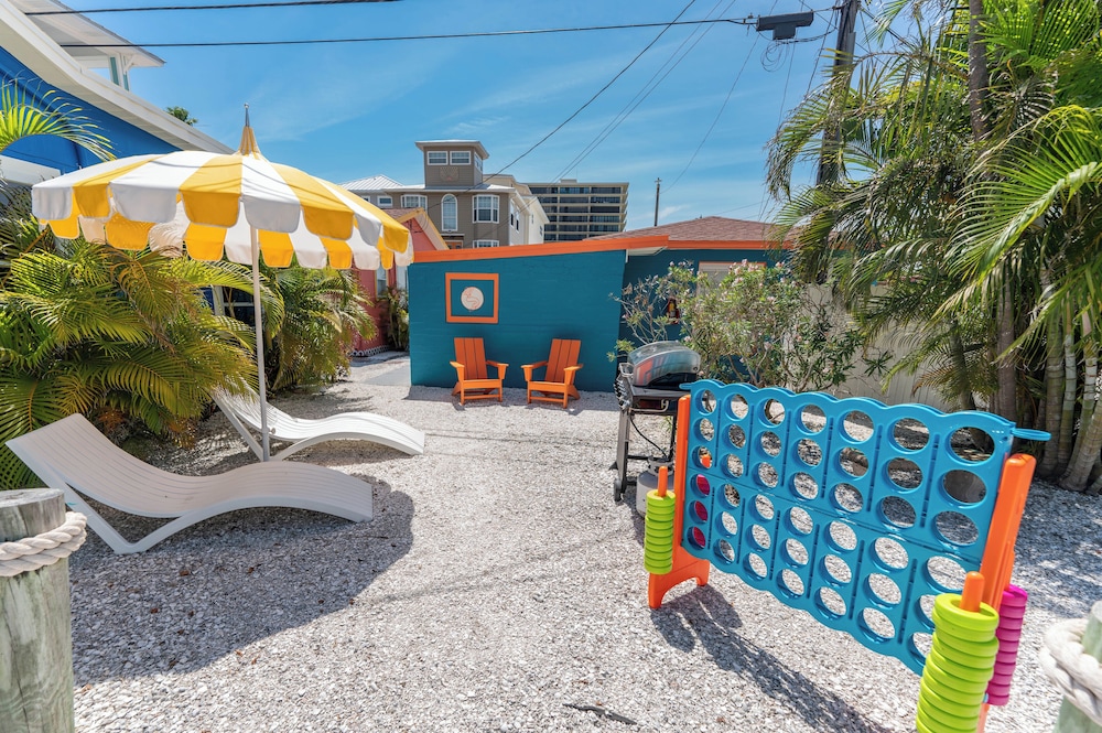 Sunset Inn & Cottages - photo 126