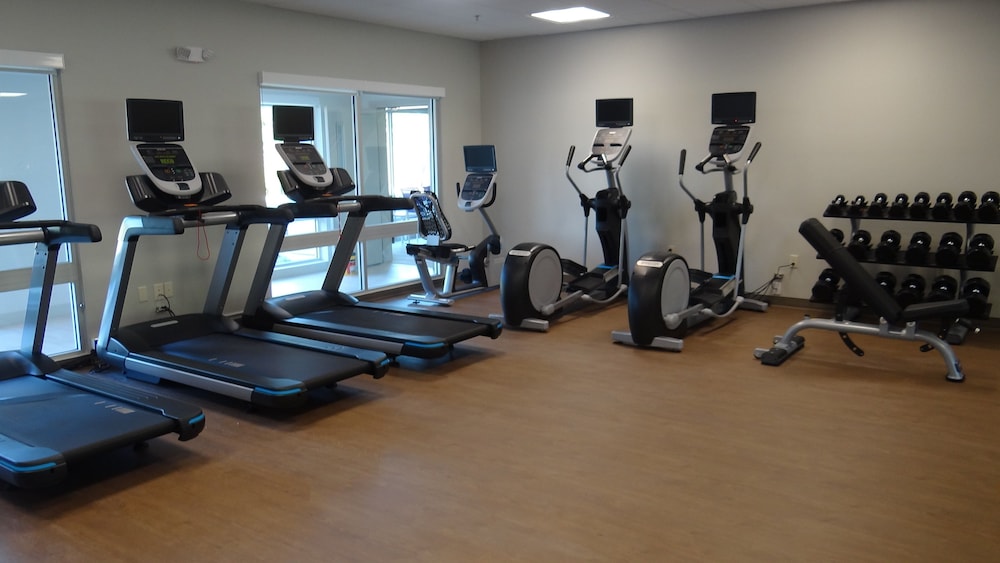 Holiday Inn Express & Suites Auburn Downtown by IHG - photo 27