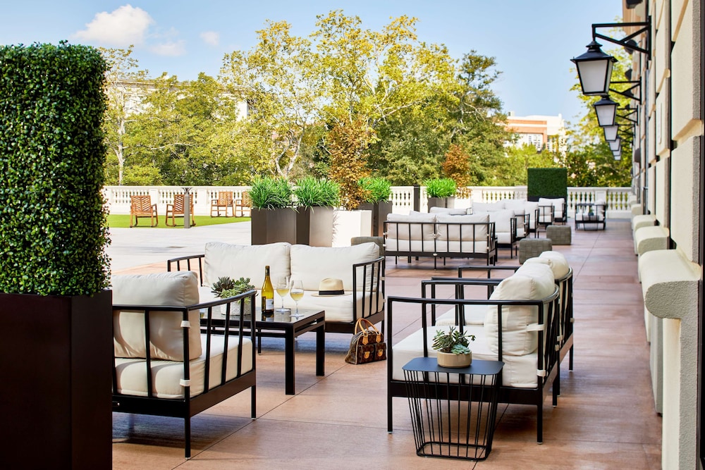The Hamilton Alpharetta Curio Collection by Hilton - photo 29