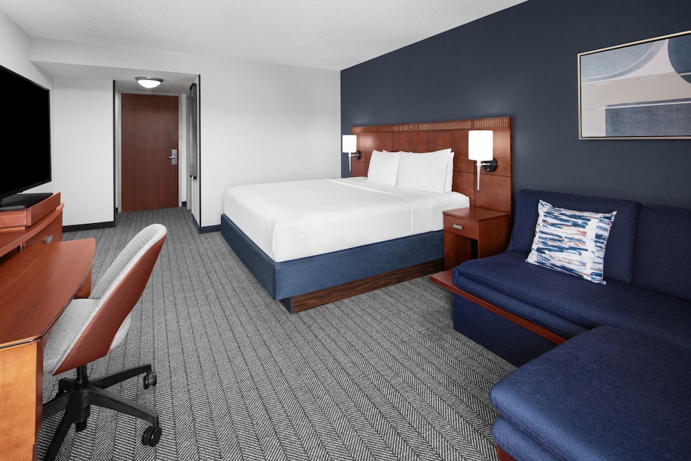 Courtyard by Marriott San Diego Rancho Bernardo - photo 17