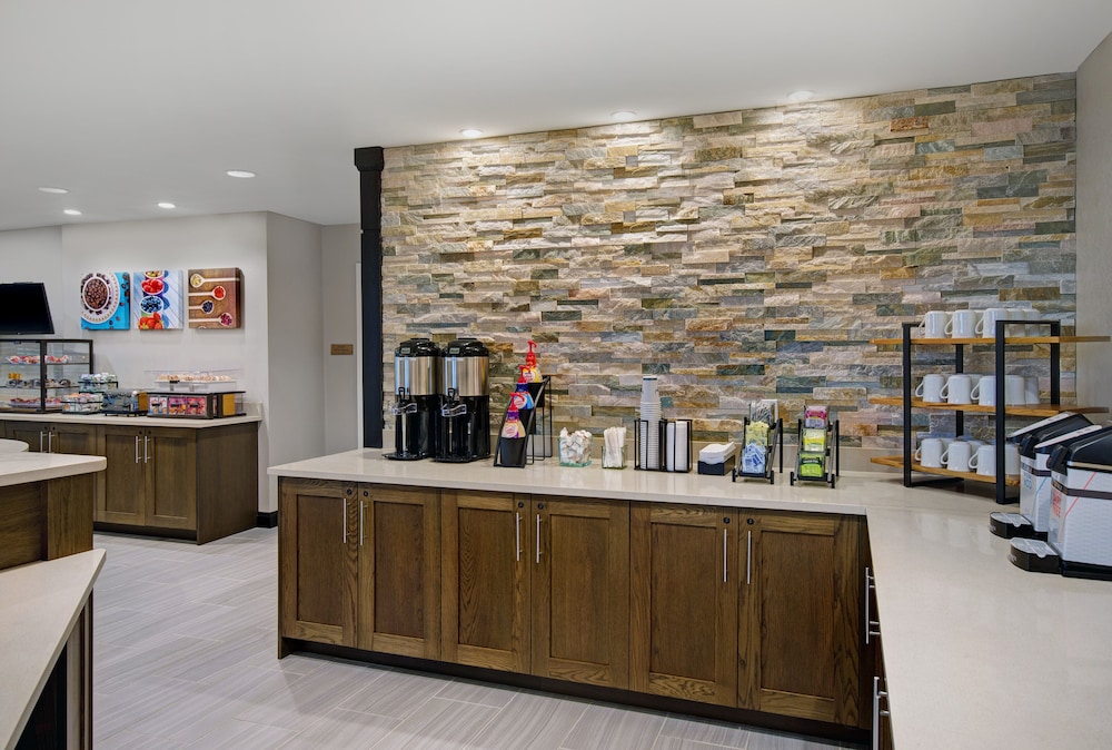 Staybridge Suites Sterling Heights Detroit by IHG - photo 39