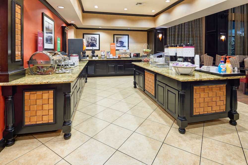 Hampton Inn & Suites Waco South - photo 35