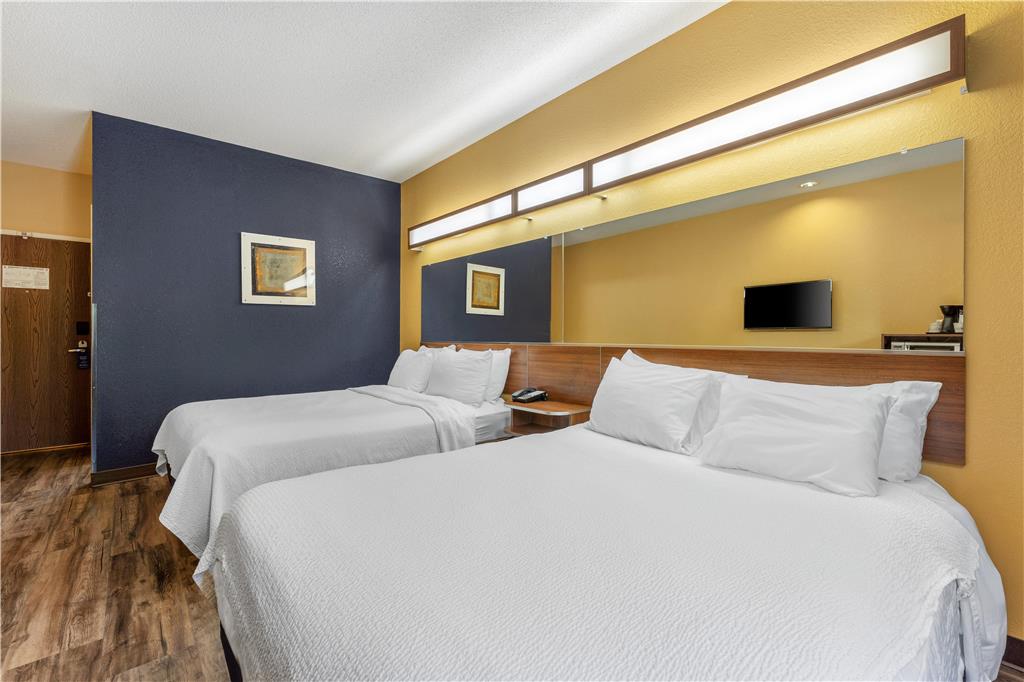 SureStay Plus Hotel by Best Western Keyser - photo 14