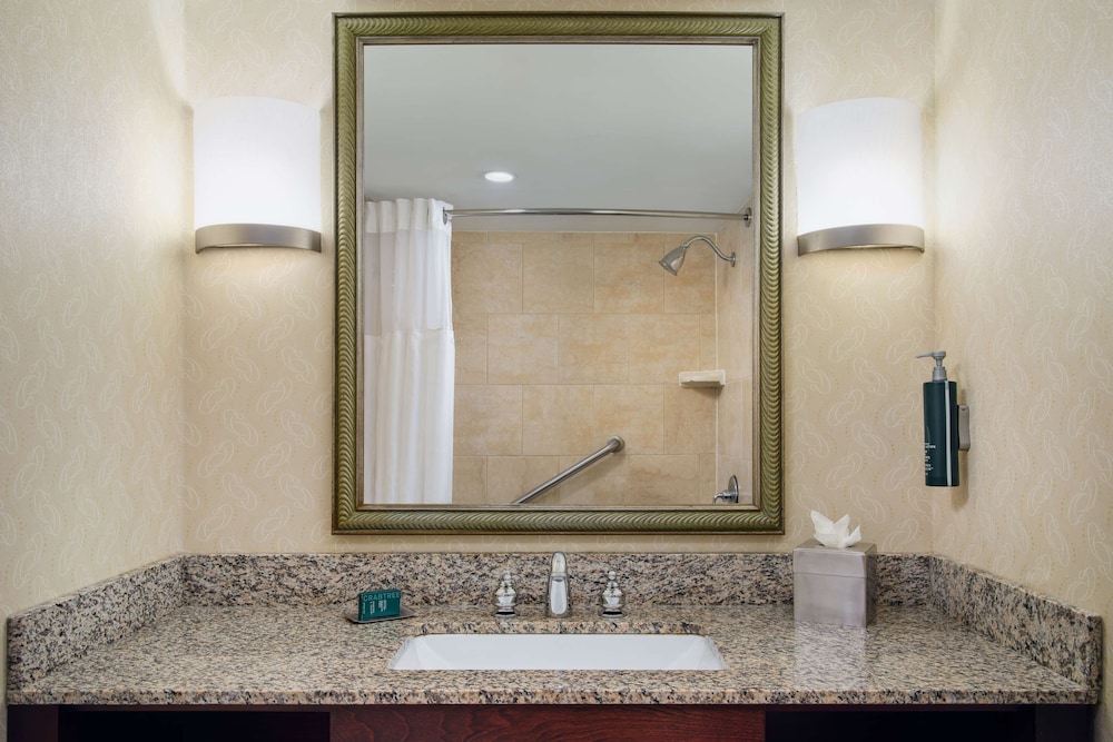 DoubleTree by Hilton Hotel Rocky Mount - photo 43