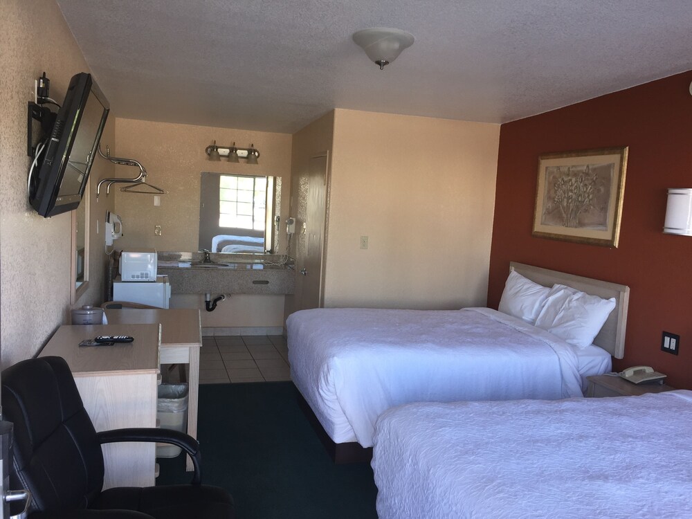 Desert Inn - last minute hotel in Brawley