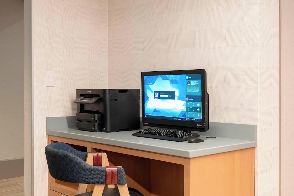 Delta Hotels by Marriott Kalamazoo Conference Center - photo 28