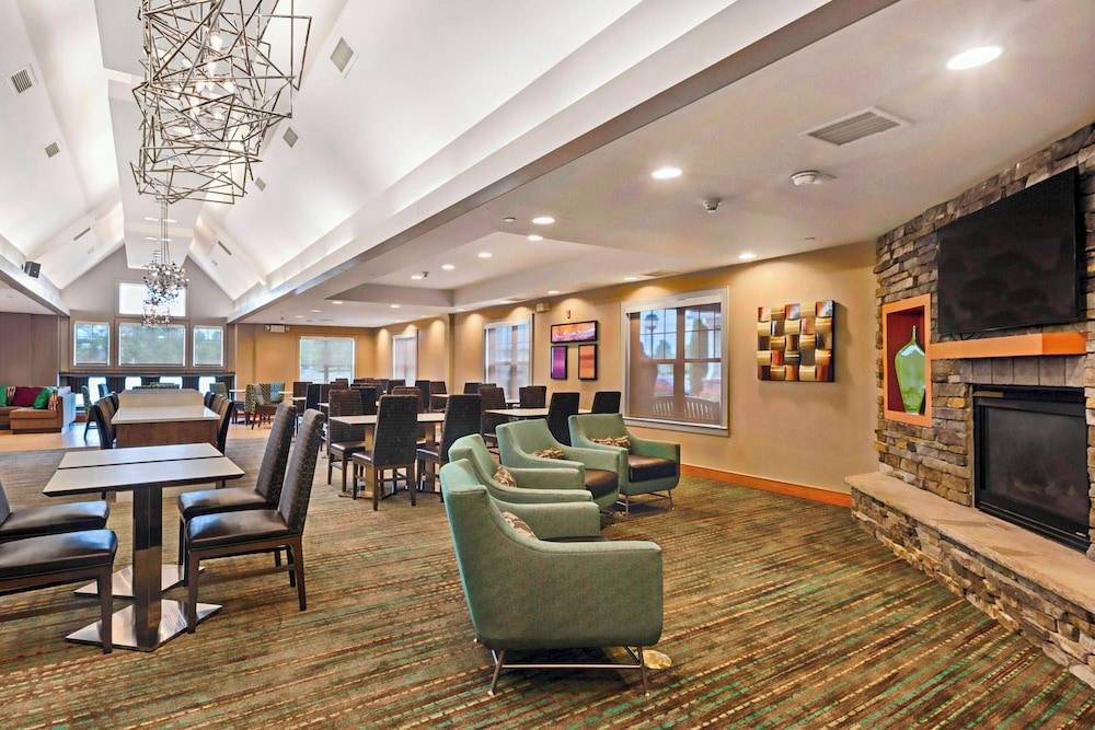 Residence Inn by Marriott Mt. Laurel at Bishop's Gate - photo 3