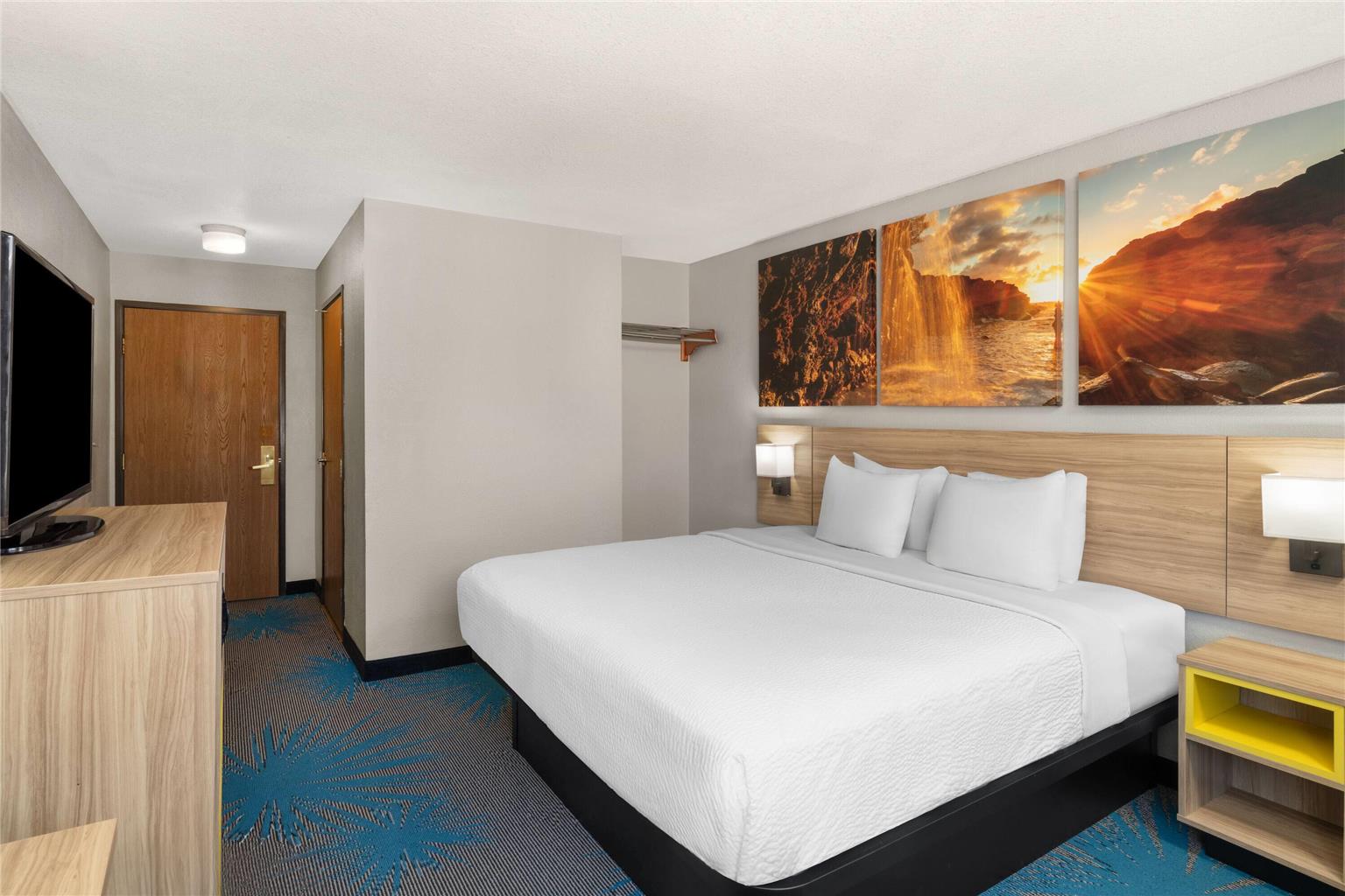 Days Inn by Wyndham Canon City - photo 12