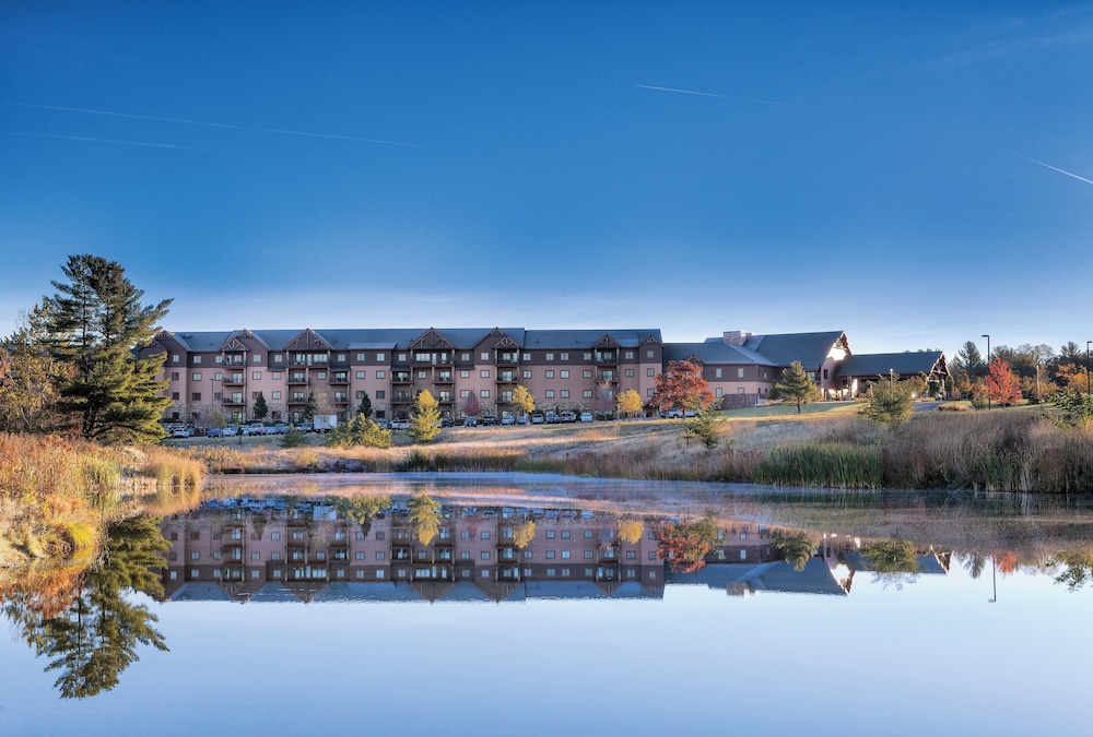 Club Wyndham Glacier Canyon in Baraboo, United States