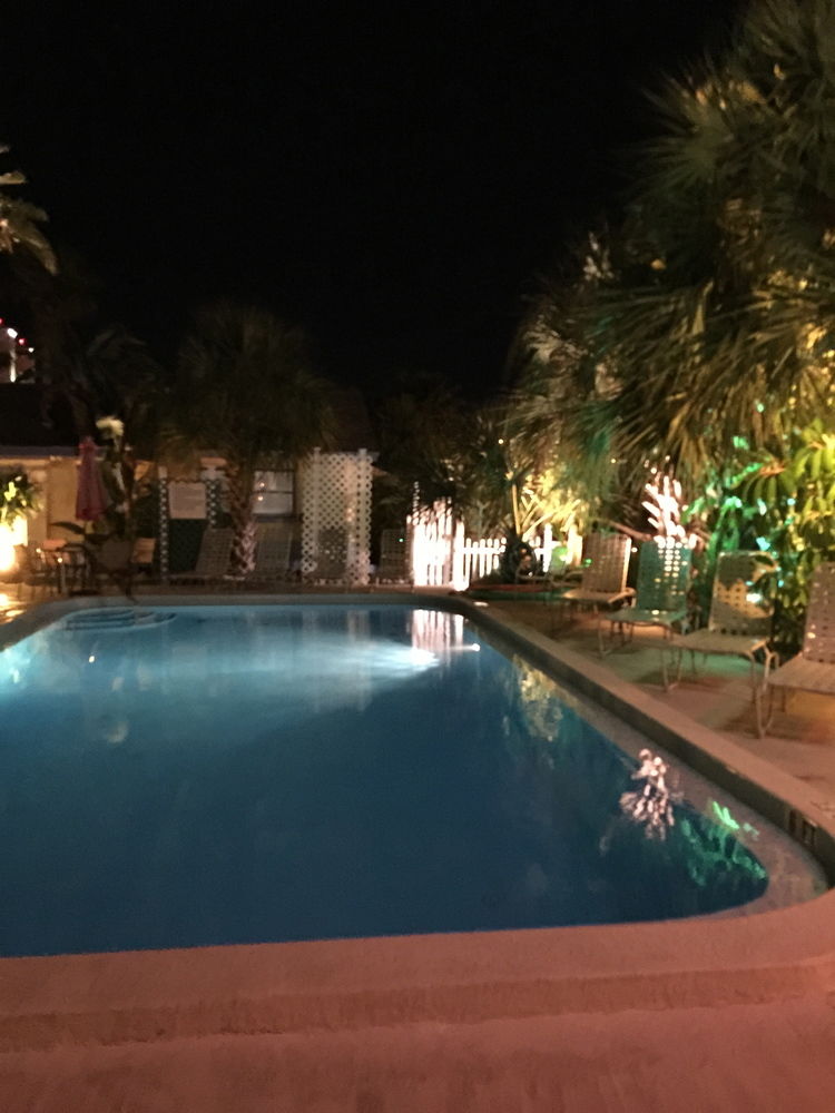 Amber Tides Motel - photo 43